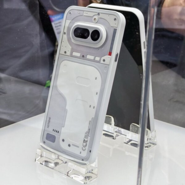 Nothing Phone (4a) Pro